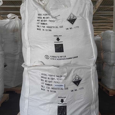 70 KG / BAG Cloruro férrico 96% Min FeCL3 Sólido ISO 45001 7705-08-0