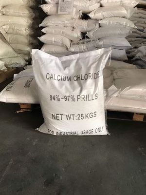 94%-97% Cloruro de calcio Cloruro blanco granular de grado industrial CaCl2 Partículas de cloruro de calcio 25 kg
