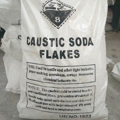 98,5% escamas de la soda cáustica del NaOH de Min Sodium Hydroxide para el jabón de fabricación